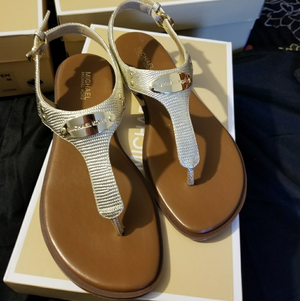 Michael Kors Plate Thong Embossed Metallic Sandals